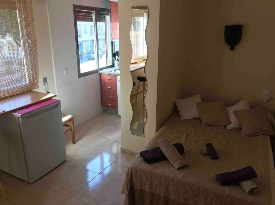Apartamentos Real 81 Estepona Buitenkant foto